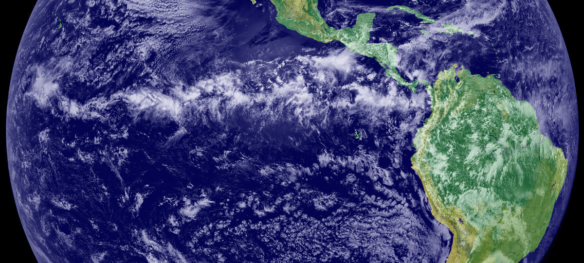 itcz_goes11_lrg.jpg (Full)